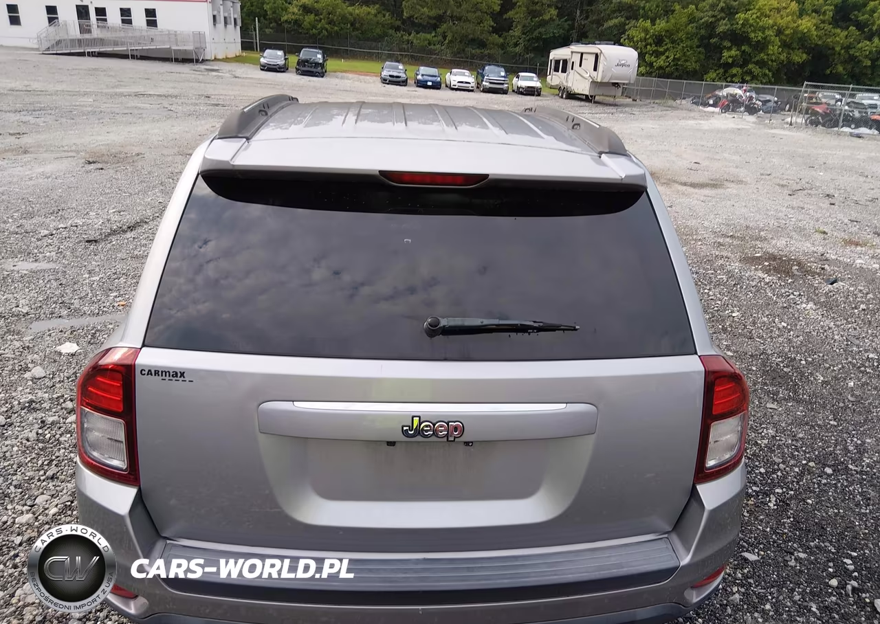 2014 Jeep Compass Sport VIN:1C4NJCBA9ED843771 - 16