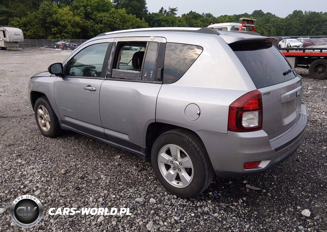 2014 Jeep Compass Sport VIN:1C4NJCBA9ED843771 - 3