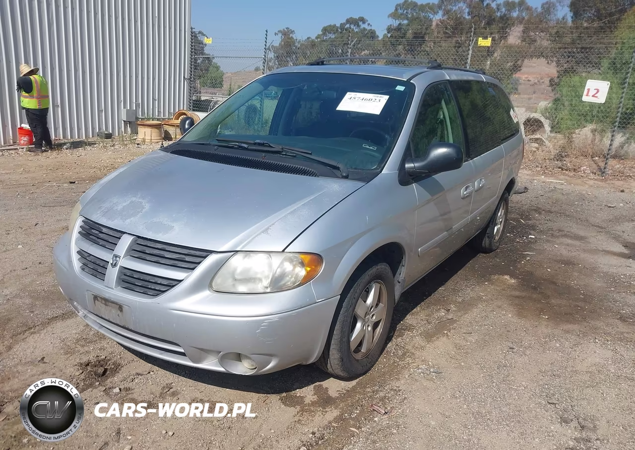 2005 Dodge Caravan Sxt VIN:2D8GP44LX5R354449 - 2