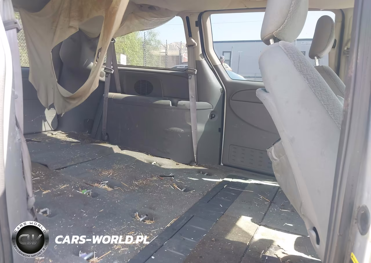 2005 Dodge Caravan Sxt VIN:2D8GP44LX5R354449 - 8