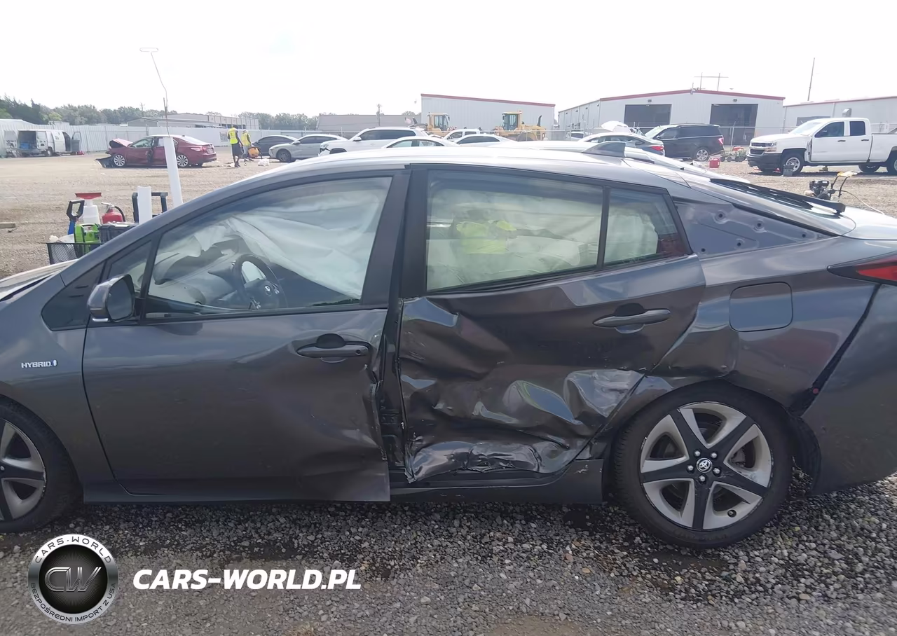 2019 Toyota Prius Limited VIN:JTDKARFU1K3072167 - 14