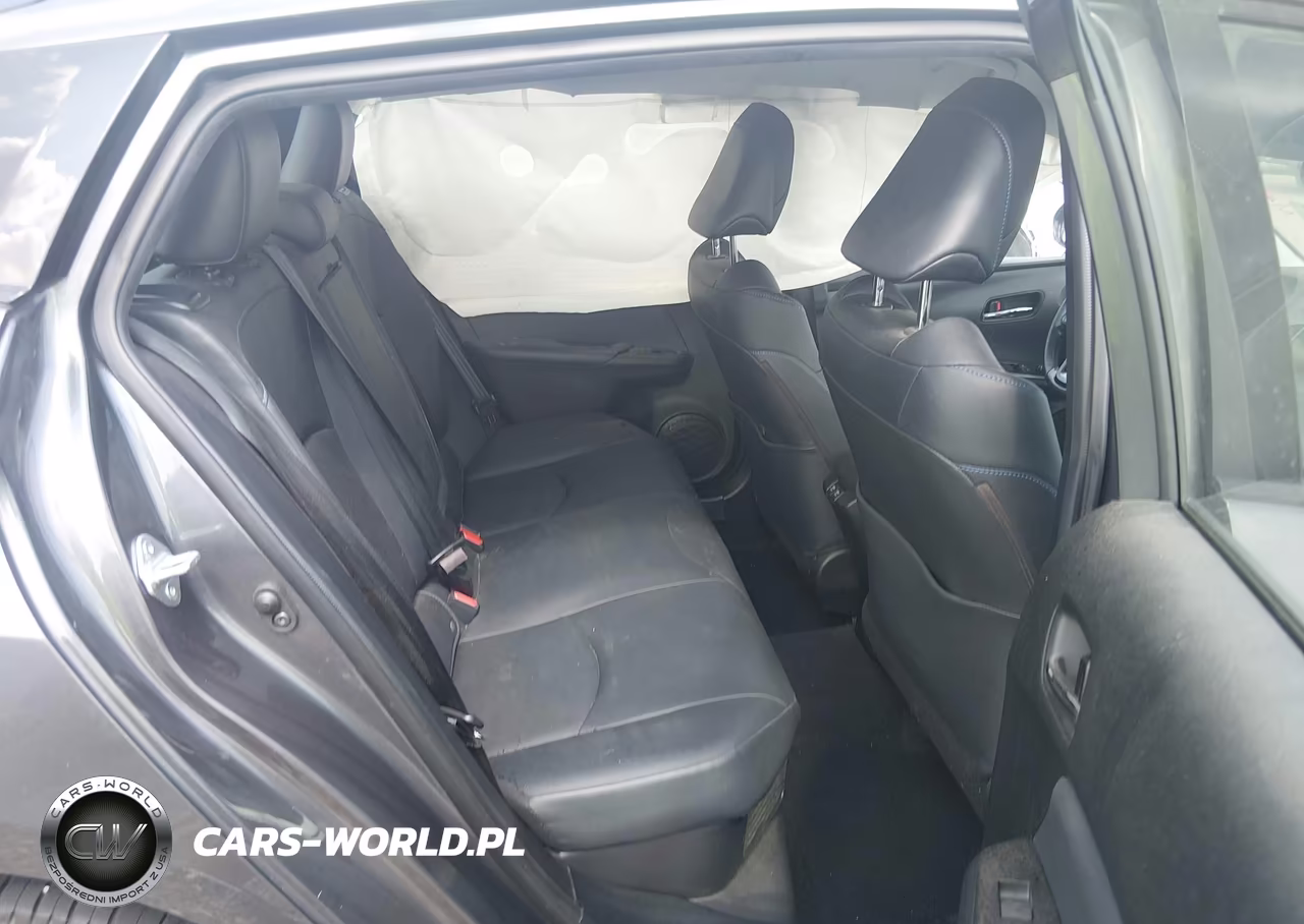 2019 Toyota Prius Limited VIN:JTDKARFU1K3072167 - 8