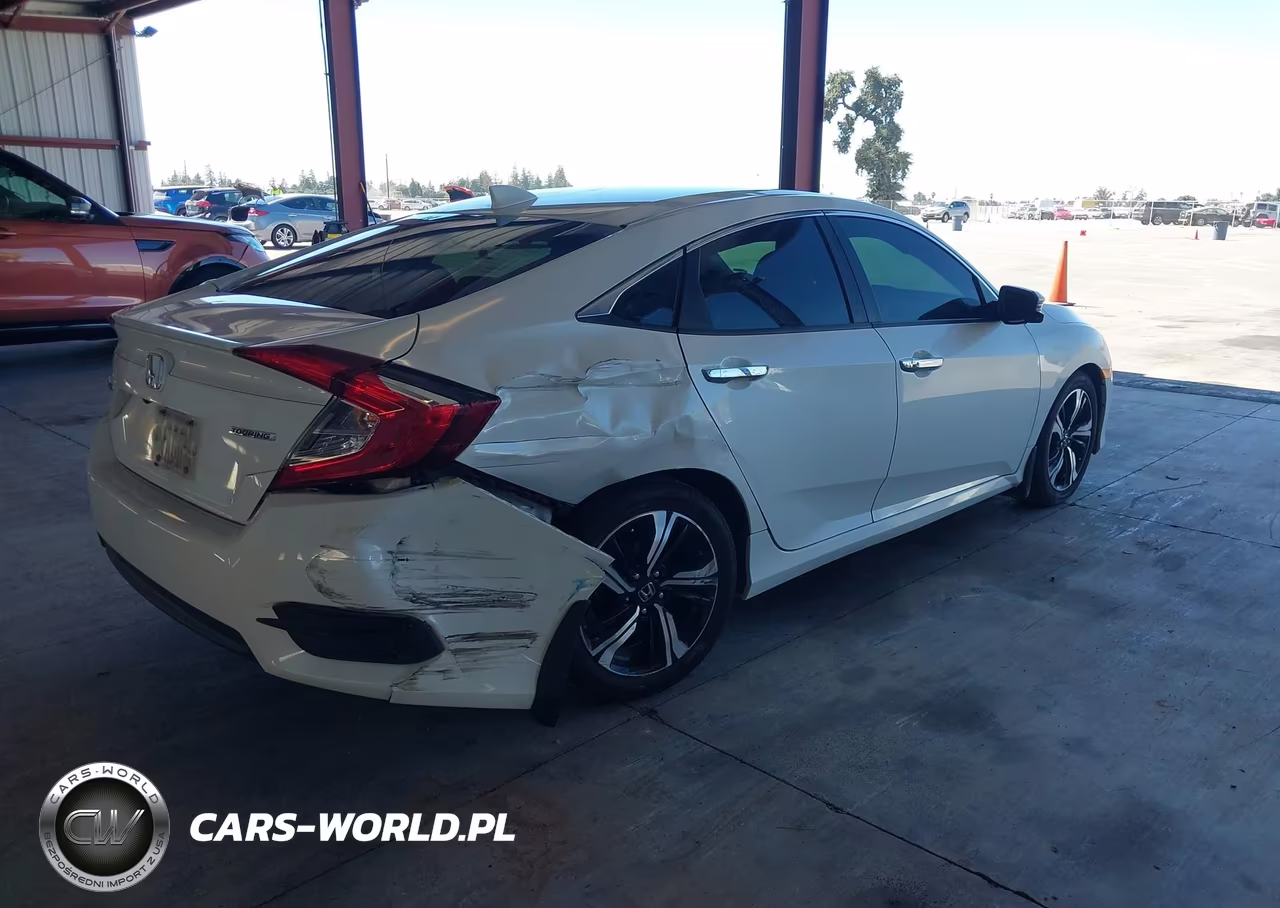2017 Honda Civic Touring VIN:19XFC1F94HE203182 - 4