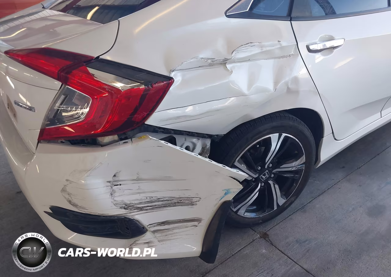 2017 Honda Civic Touring VIN:19XFC1F94HE203182 - 6