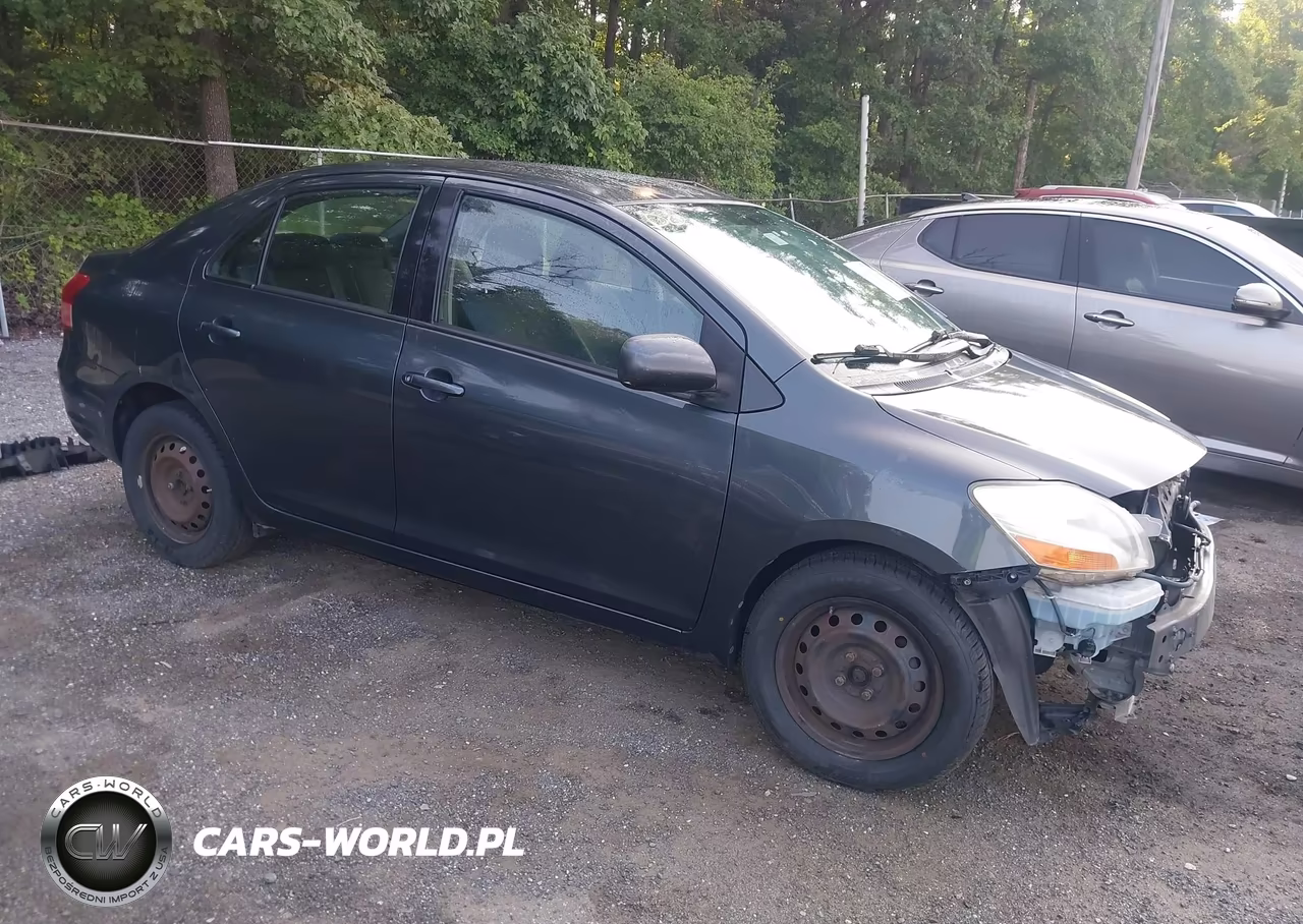 2008 Toyota Yaris – zdjęcie 1 z 17