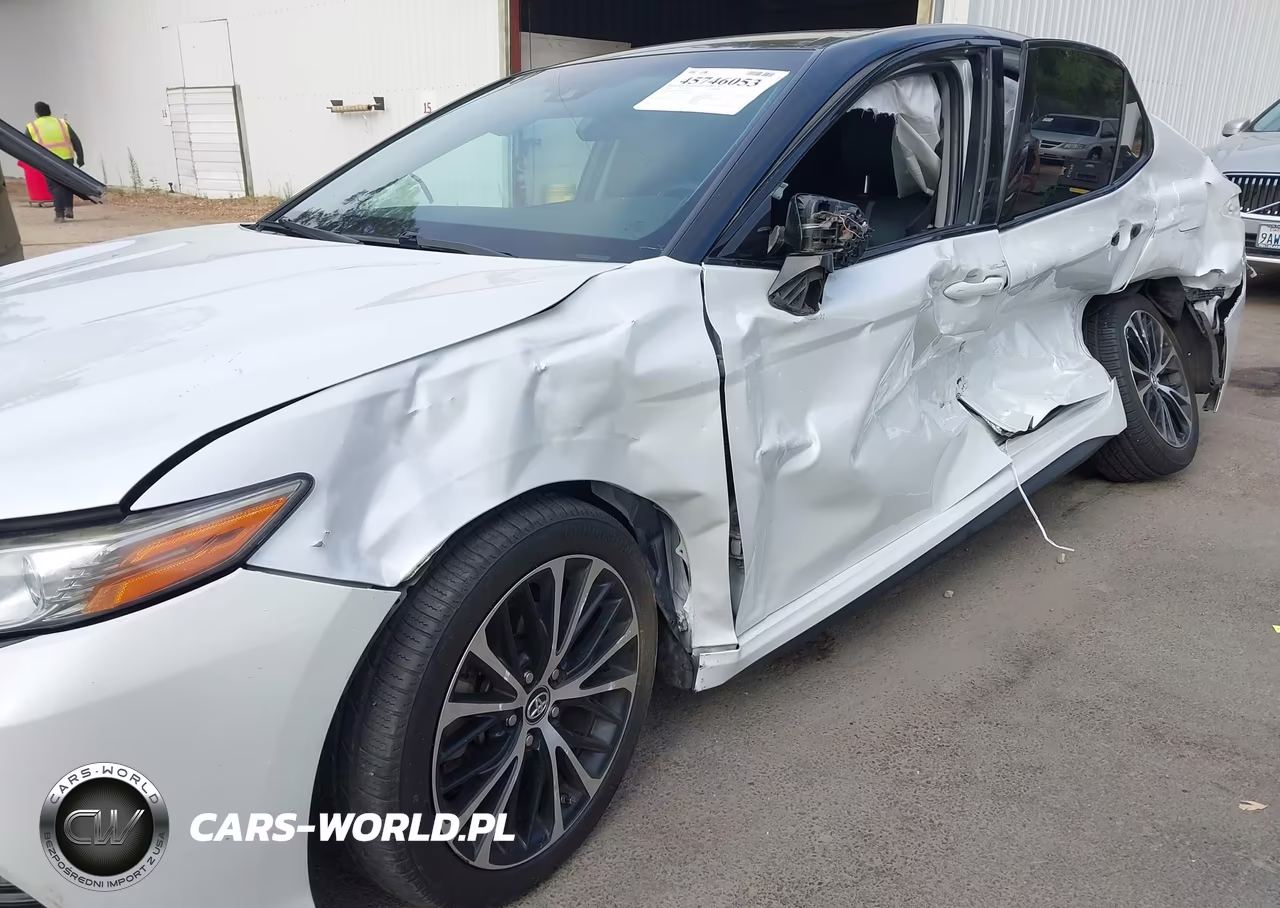 2018 Toyota Camry Xse VIN:4T1B61HK7JU158537 - 6