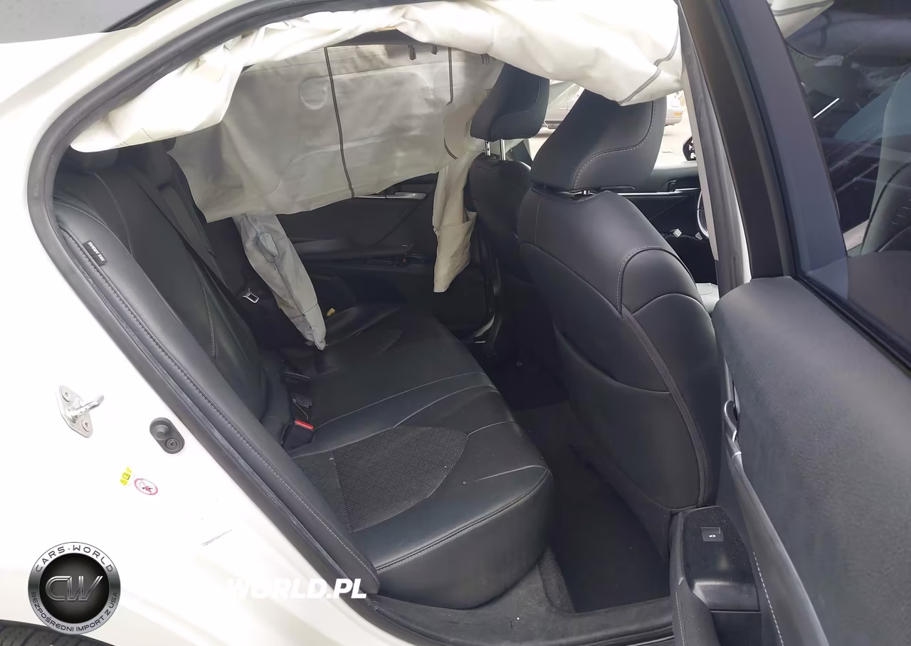 2018 Toyota Camry Xse VIN:4T1B61HK7JU158537 - 8