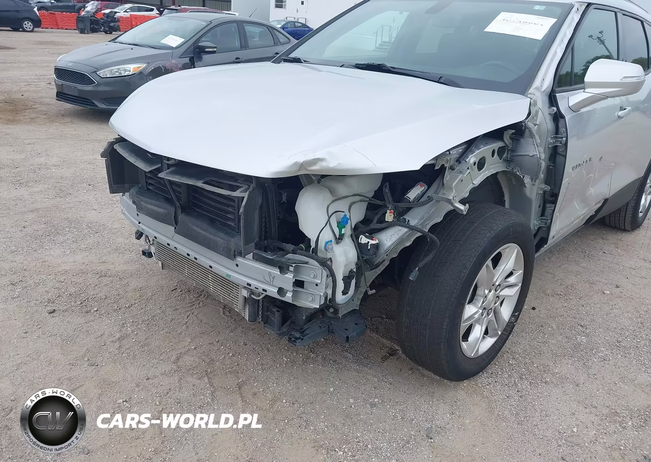 2019 Chevrolet Blazer VIN:3GNKBGRS4KS682030 - 18