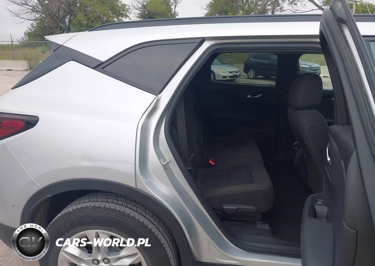 2019 Chevrolet Blazer VIN:3GNKBGRS4KS682030 - 8