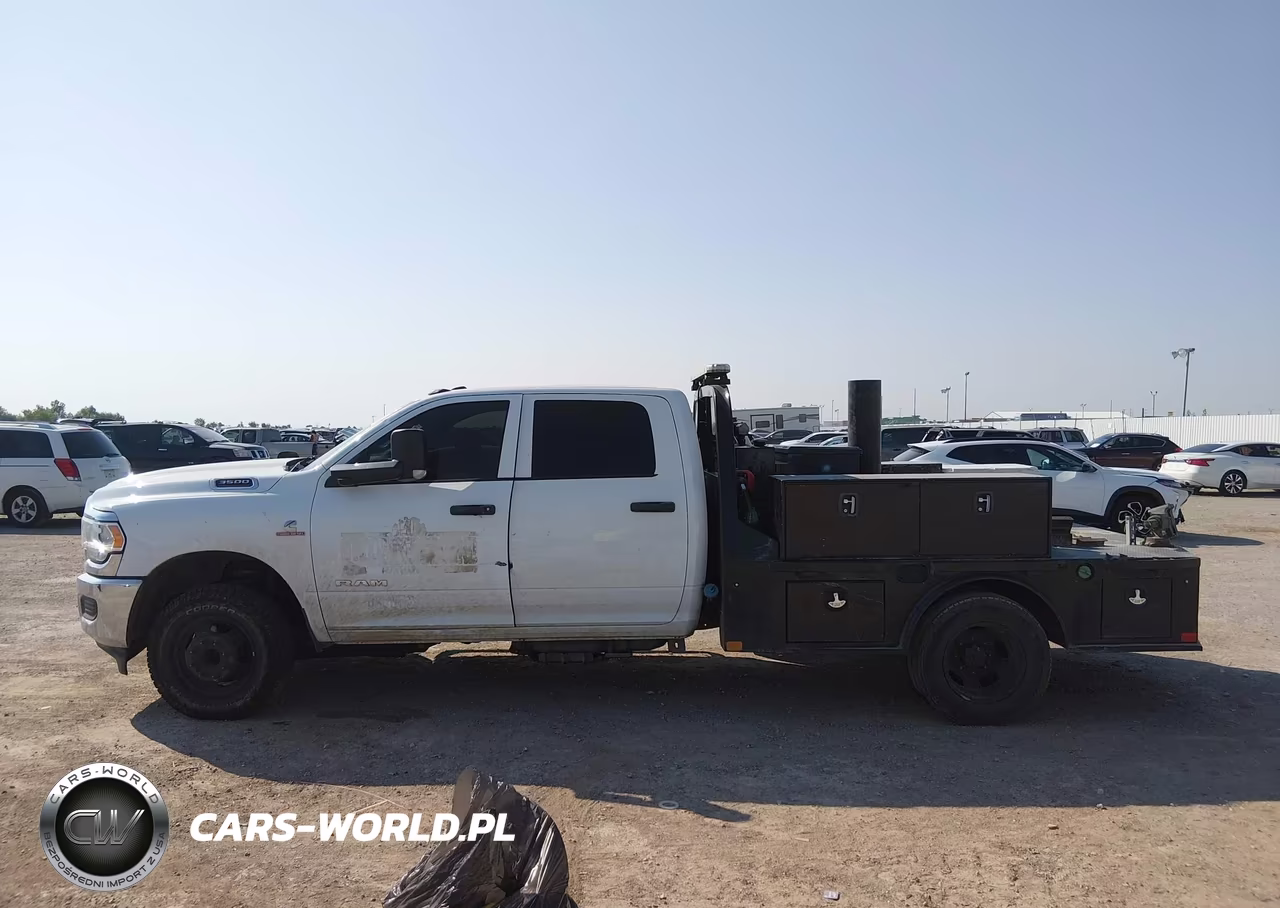 2022 Ram 3500 Chassis Tradesman-Slt-Laramie-Limited VIN:3C7WRTCL9NG220072 - 14