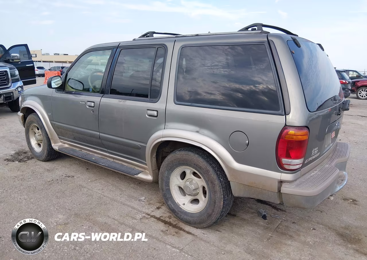 2001 Ford Explorer Eddie Bauer VIN:1FMZU84P31UB51955 - 3
