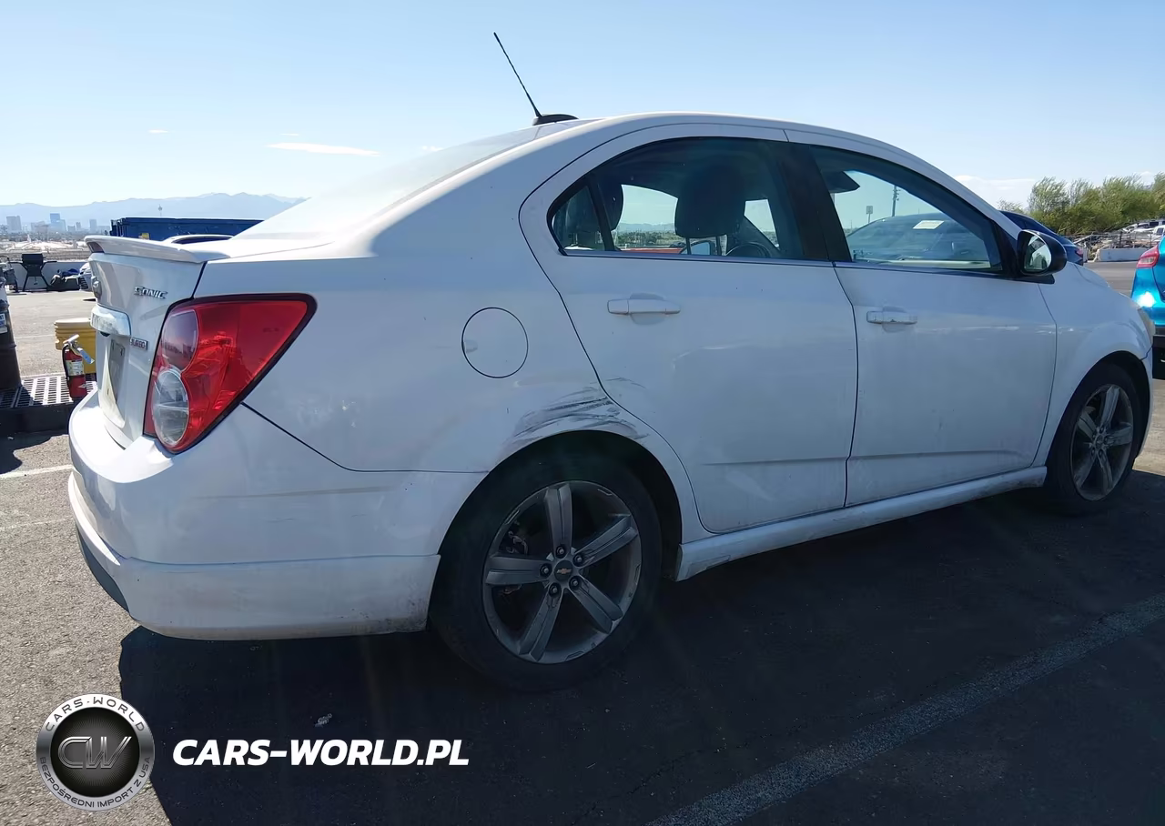 2015 Chevrolet Sonic Rs Auto VIN:1G1JG5SB5F4154418 - 4