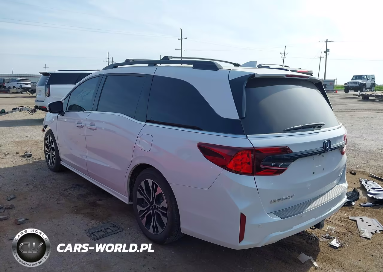 2026 Honda Odyssey Elite VIN:5FNRL6H91TB028335 - 3