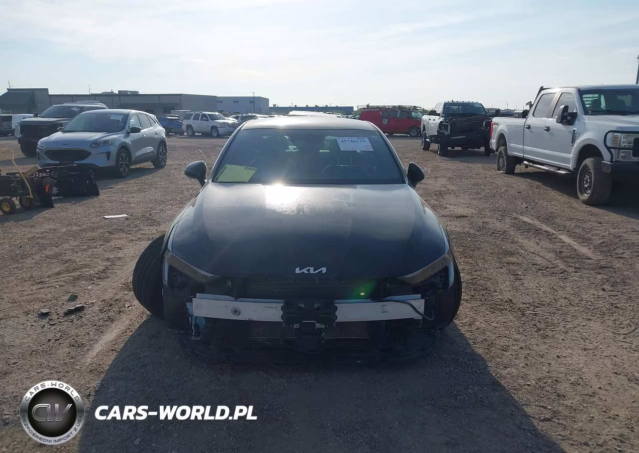 2025 Kia K5 Gt-Line VIN:KNAG64J73S5273114 - 13