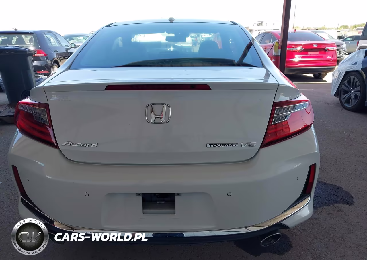 2016 Honda Accord Touring VIN:1HGCT2B01GA006053 - 16