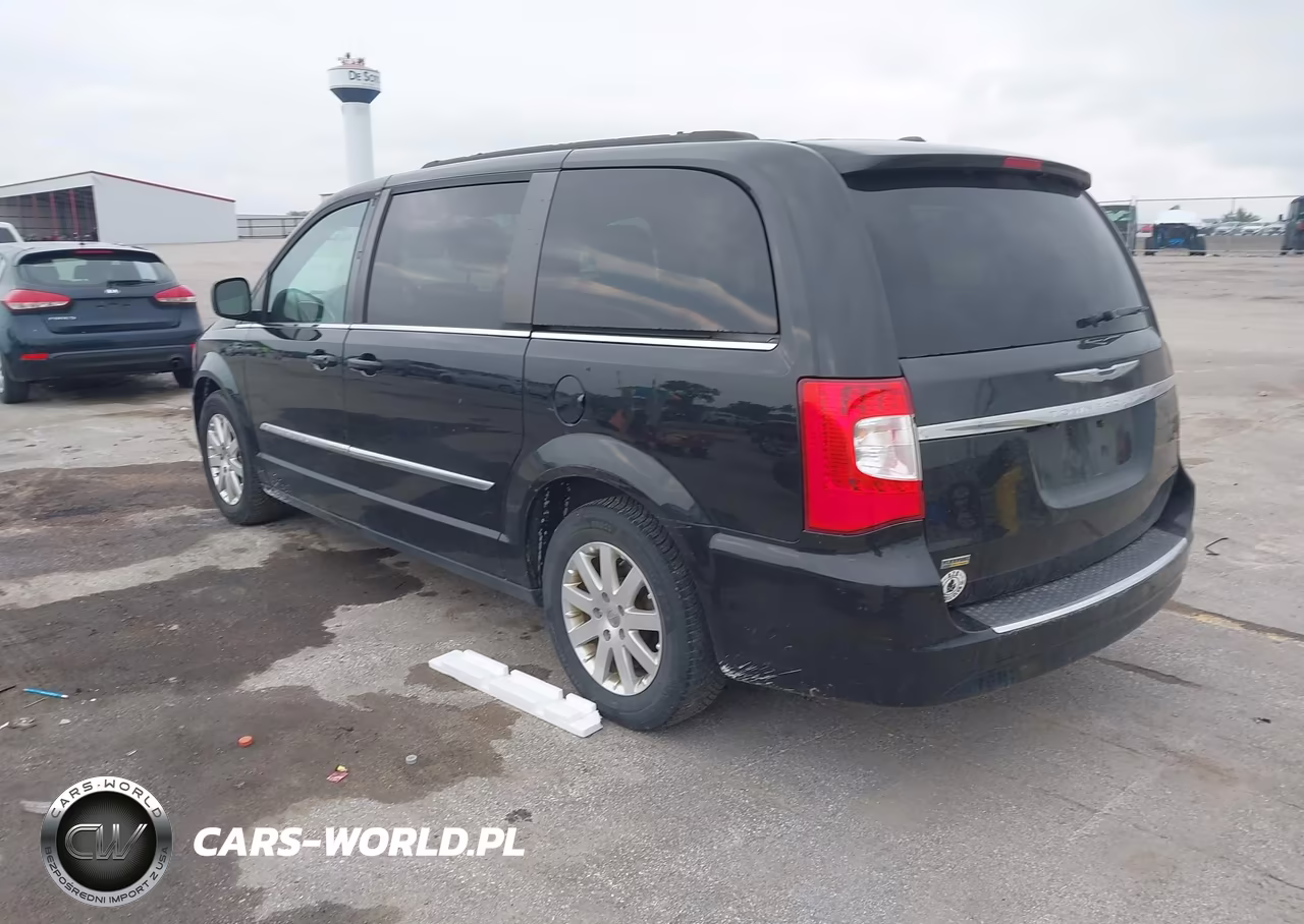 2016 Chrysler Town & Country Touring VIN:2C4RC1BG7GR293068 - 3