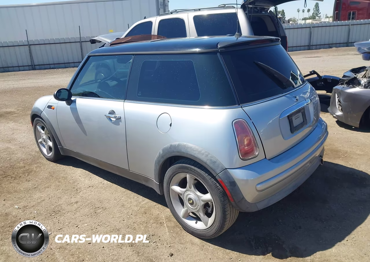 2002 Mini Cooper VIN:WMWRC33432TC36528 - 3