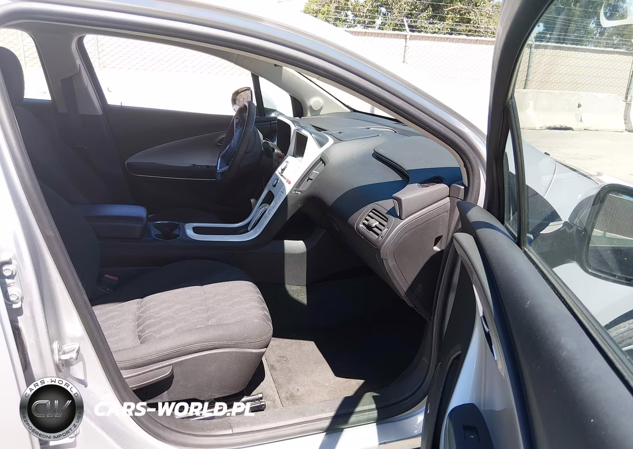 2011 Chevrolet Volt VIN:1G1RC6E41BU100142 - 5