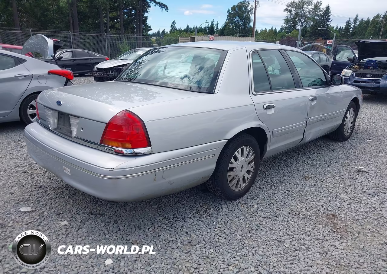 2003 Ford Crown Victoria Lx VIN:2FAFP74W33X127799 - 4