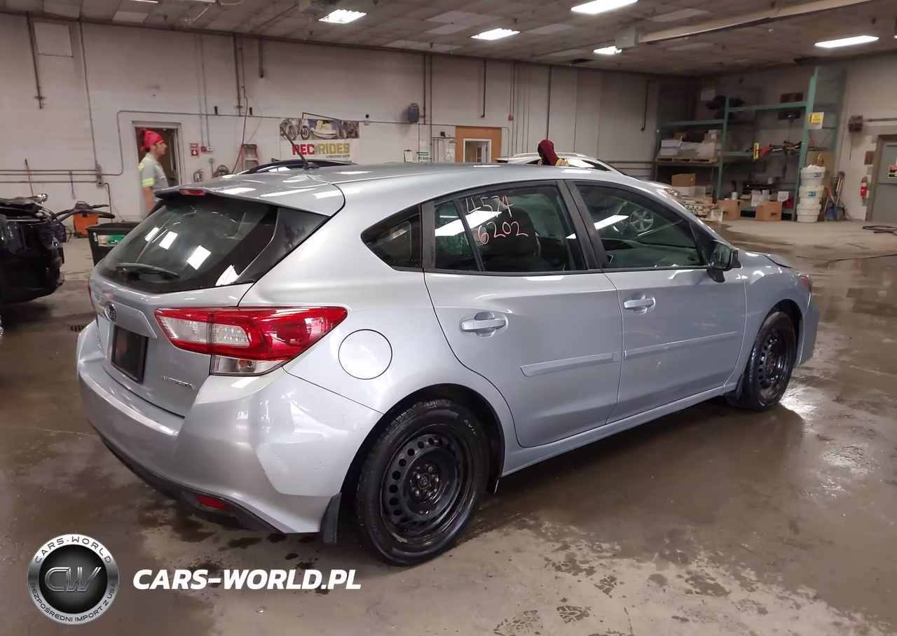 2018 Subaru Impreza 2.0I VIN:4S3GTAA60J1708887 - 4