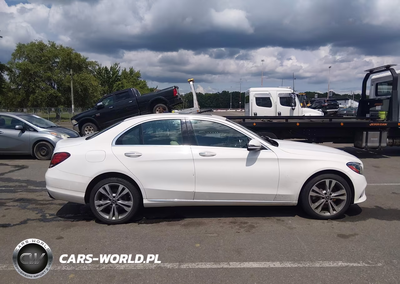 2020 Mercedes-Benz C 300 4Matic VIN:WDDWF8EB3LR526548 - 13