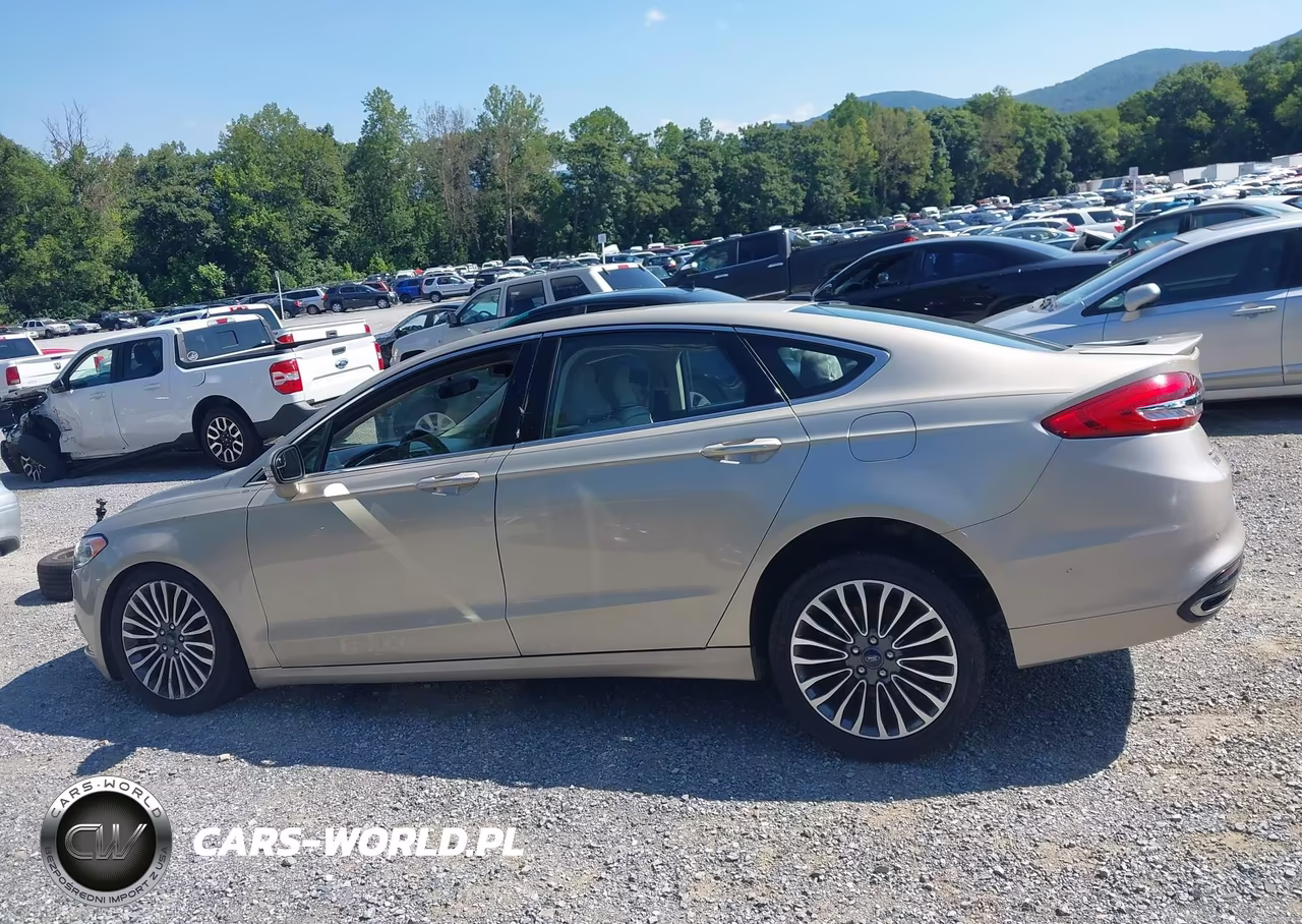 2018 Ford Fusion Titanium VIN:3FA6P0D95JR151227 - 15