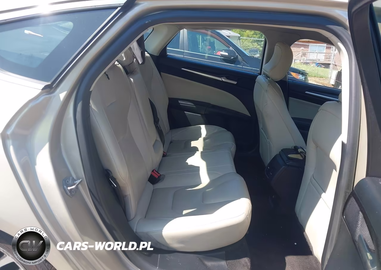 2018 Ford Fusion Titanium VIN:3FA6P0D95JR151227 - 8