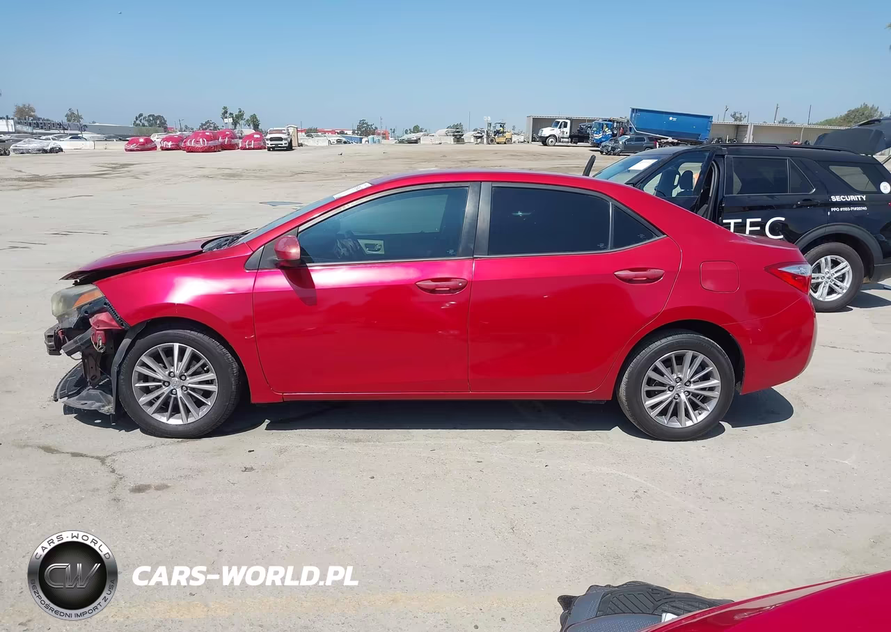 2015 Toyota Corolla Le Plus VIN:5YFBURHE5FP316851 - 14