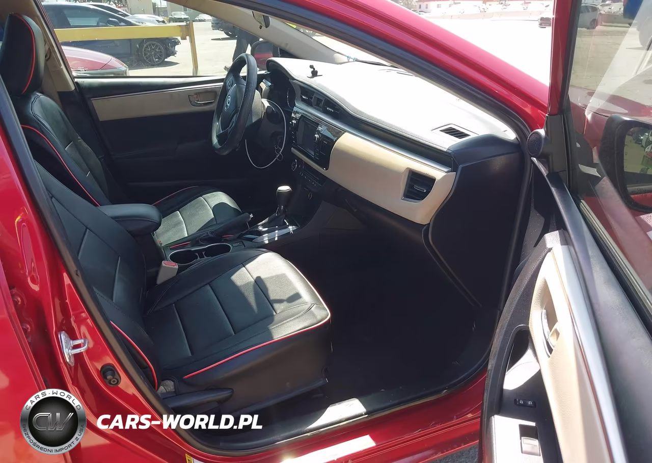 2015 Toyota Corolla Le Plus VIN:5YFBURHE5FP316851 - 5