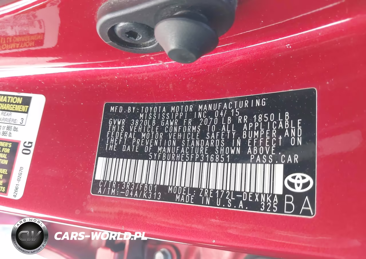 2015 Toyota Corolla Le Plus VIN:5YFBURHE5FP316851 - 9