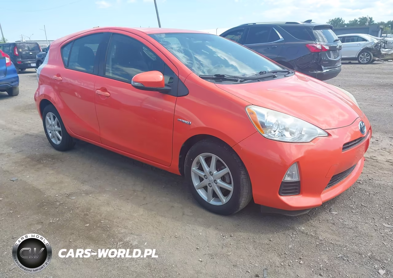 2013 Toyota Prius C Three