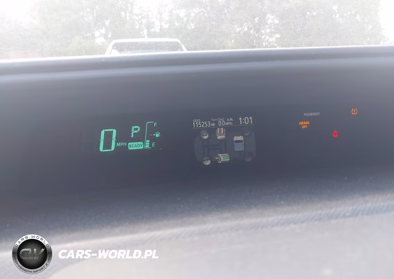 2013 Toyota Prius C Three VIN:JTDKDTB30D1058017 - 7