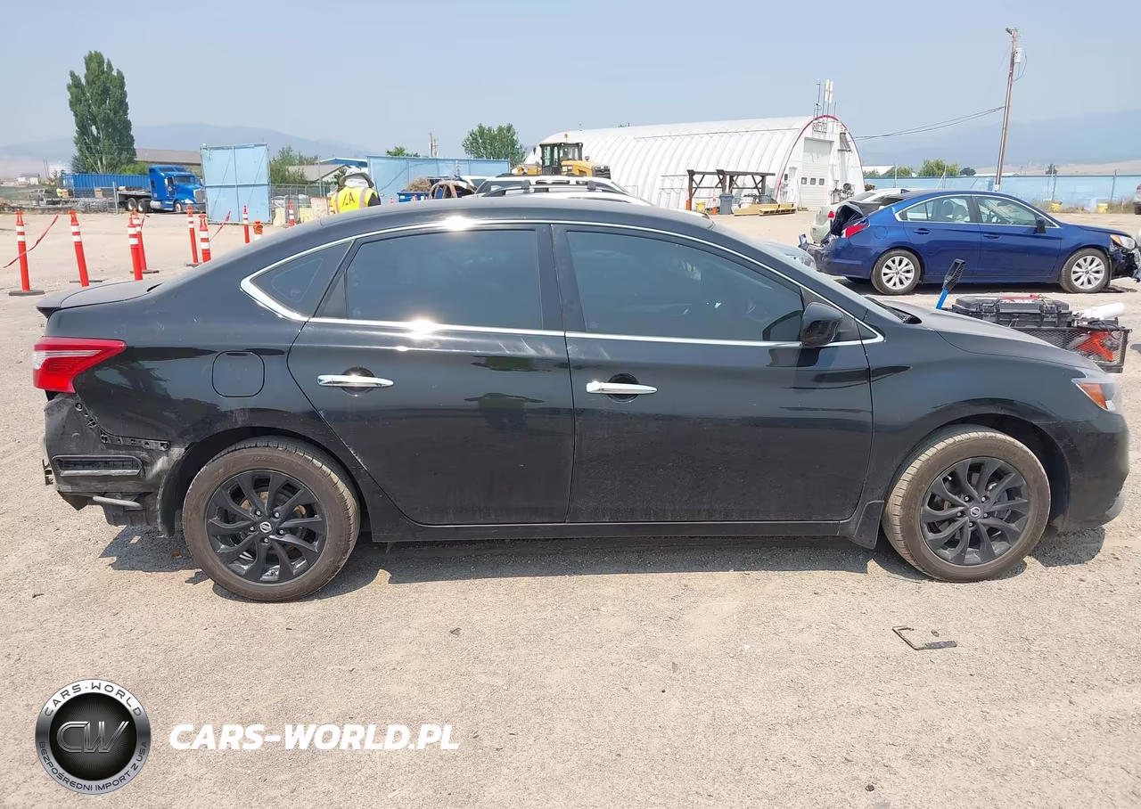 2018 Nissan Sentra S VIN:3N1AB7AP0JY244616 - 13