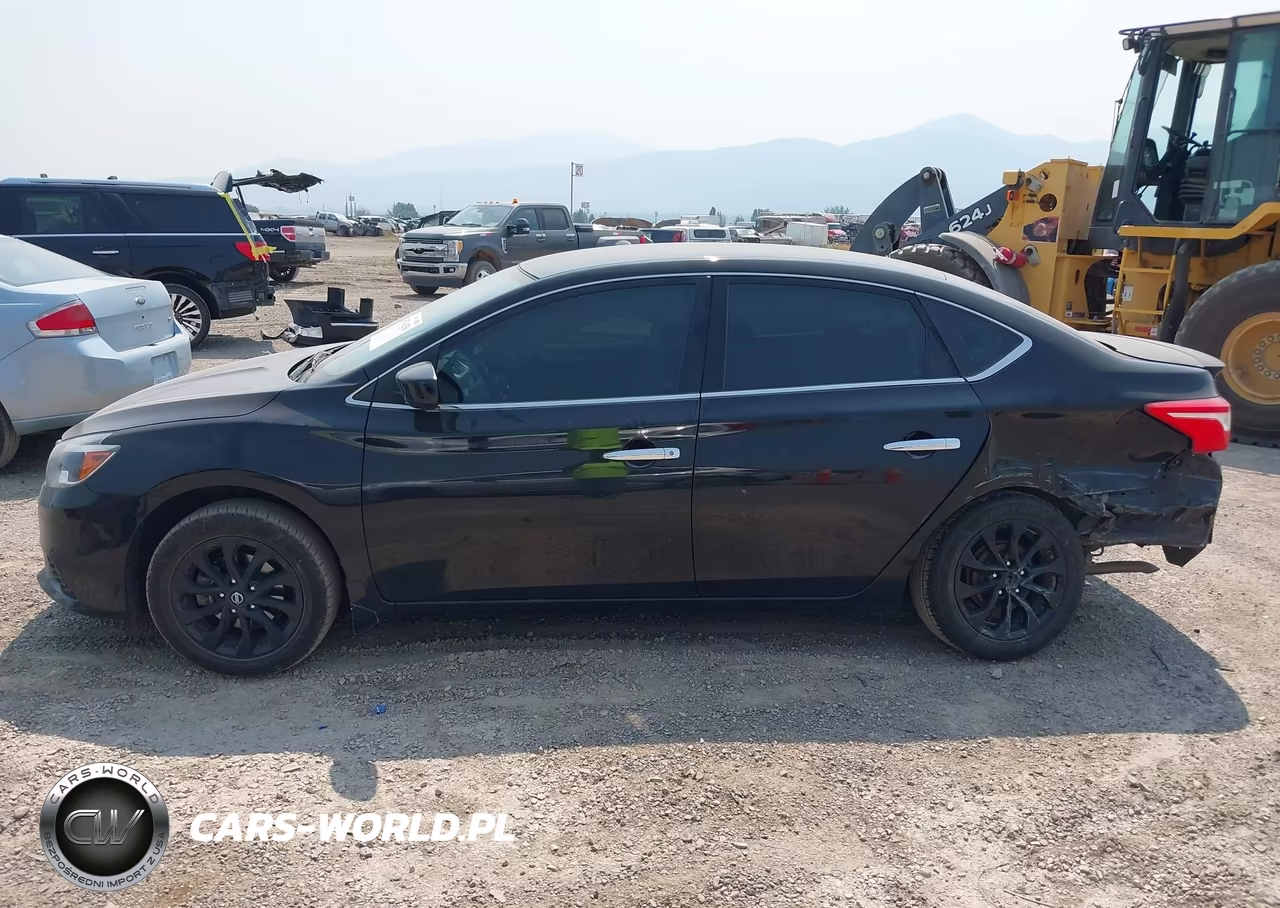2018 Nissan Sentra S VIN:3N1AB7AP0JY244616 - 14