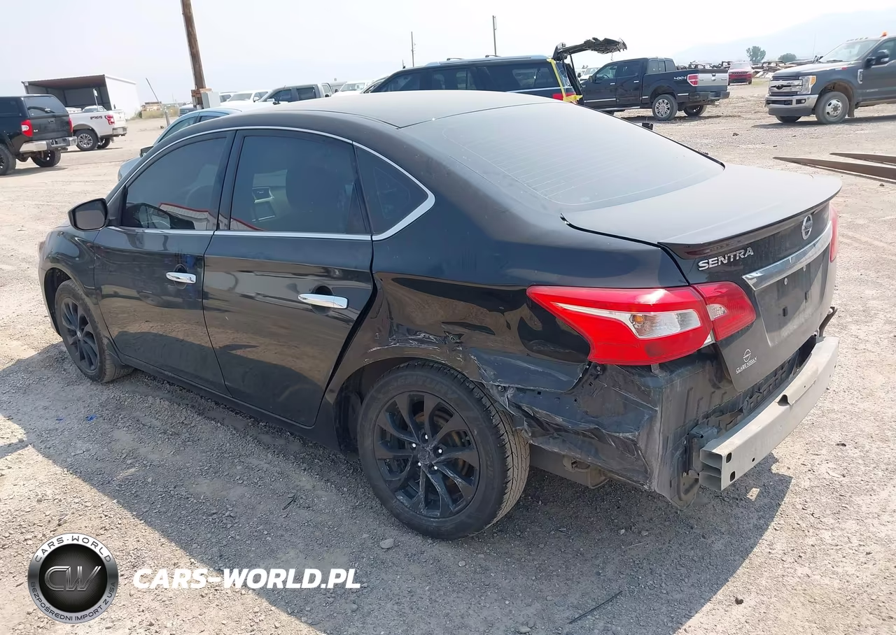 2018 Nissan Sentra S VIN:3N1AB7AP0JY244616 - 3