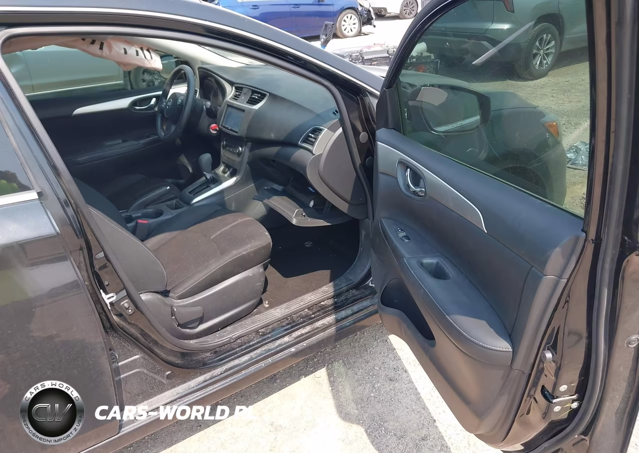 2018 Nissan Sentra S VIN:3N1AB7AP0JY244616 - 5