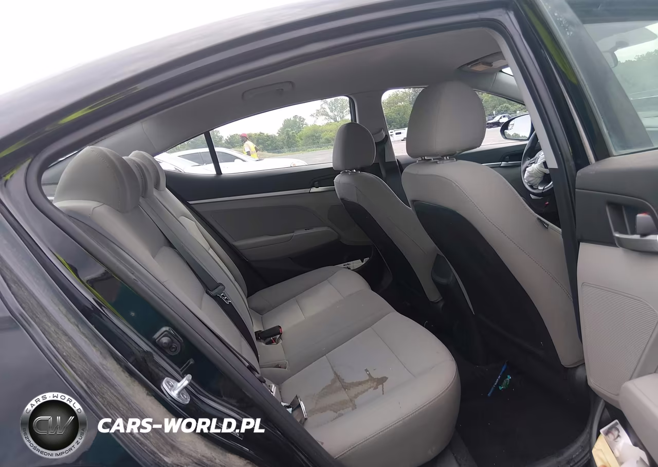 2019 Hyundai Elantra Se VIN:5NPD74LFXKH486276 - 8