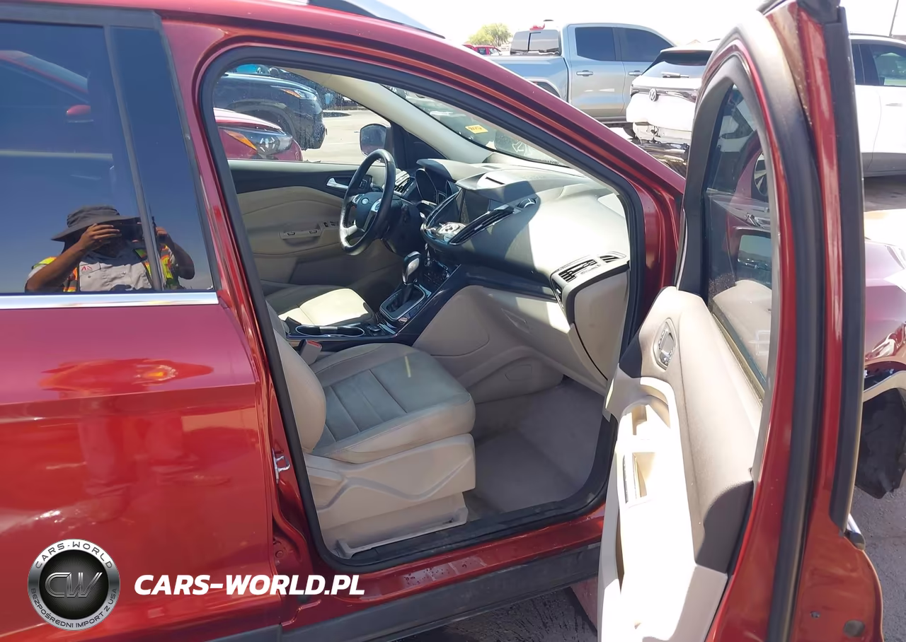2014 Ford Escape Titanium VIN:1FMCU0J96EUA05648 - 5