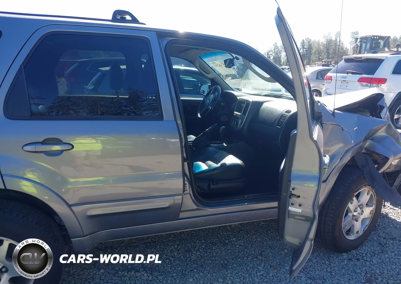 2007 Ford Escape Limited VIN:1FMCU94197KA27085 - 5