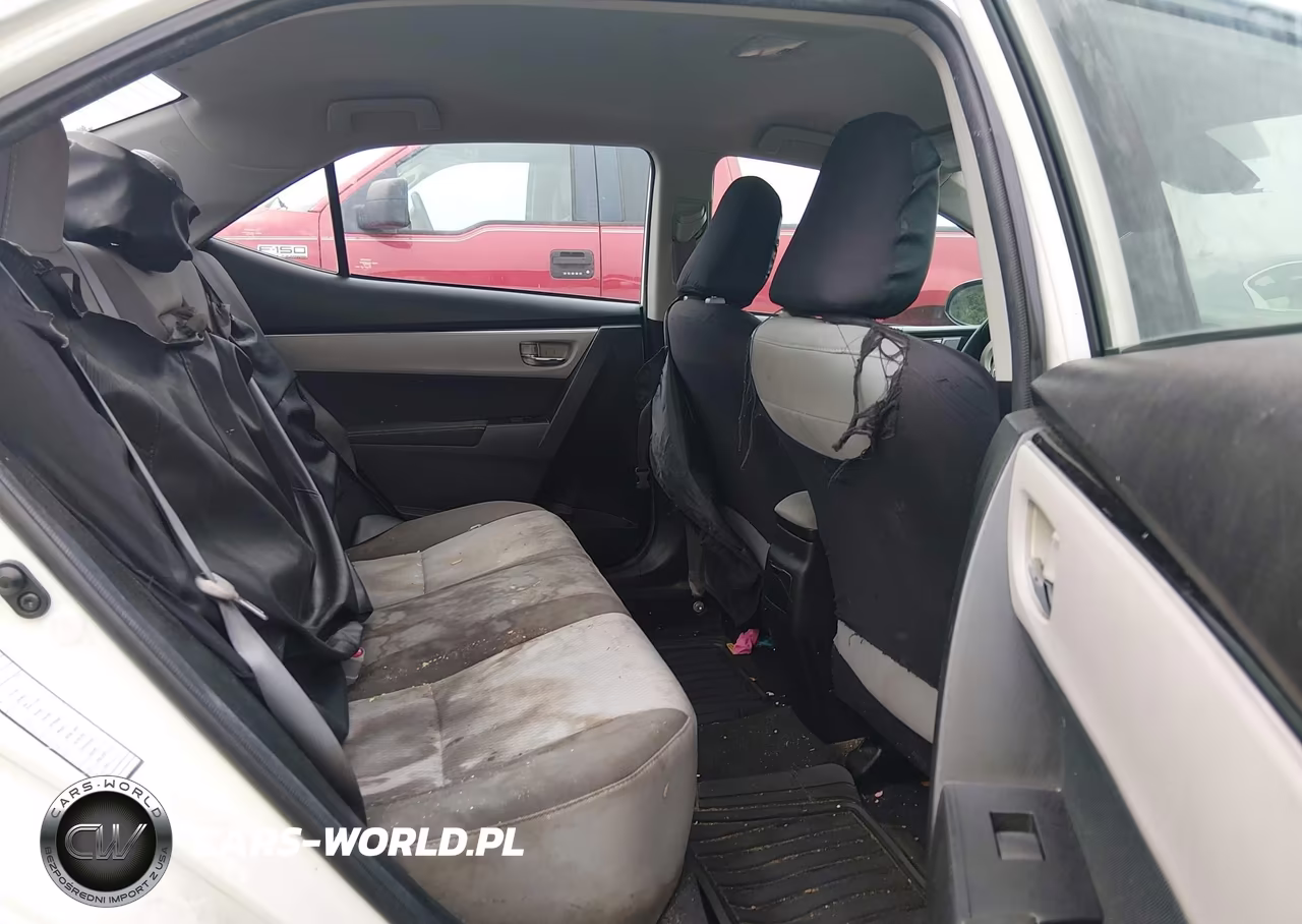 2017 Toyota Corolla Le VIN:5YFBURHE3HP599589 - 8