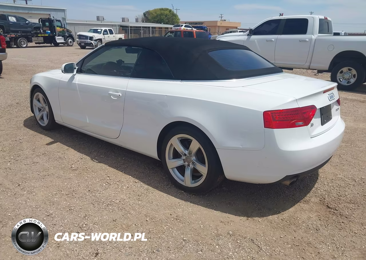 2013 Audi A5 2.0T Premium VIN:WAUAFAFH2DN018348 - 3