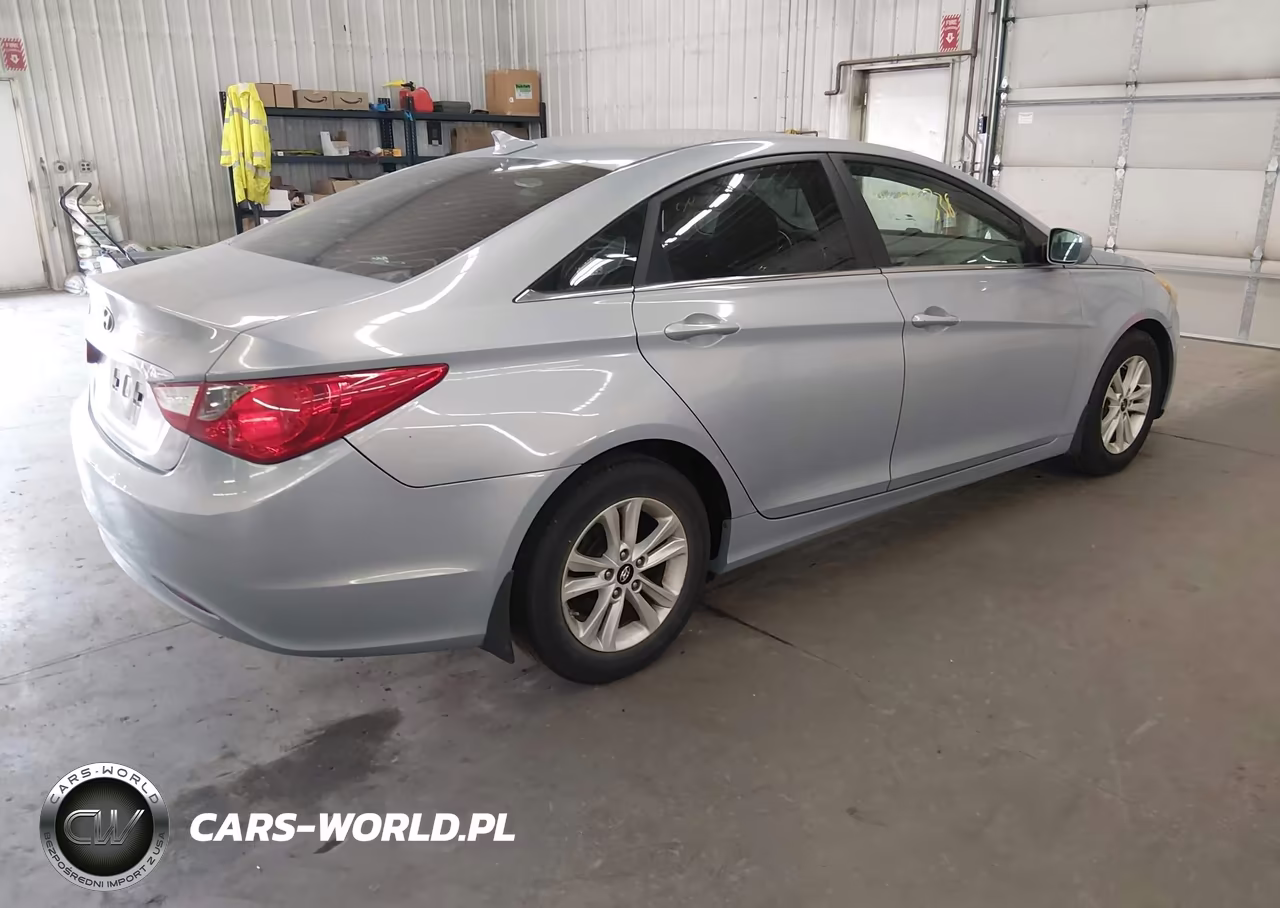 2011 Hyundai Sonata Gls VIN:5NPEB4AC2BH219497 - 4
