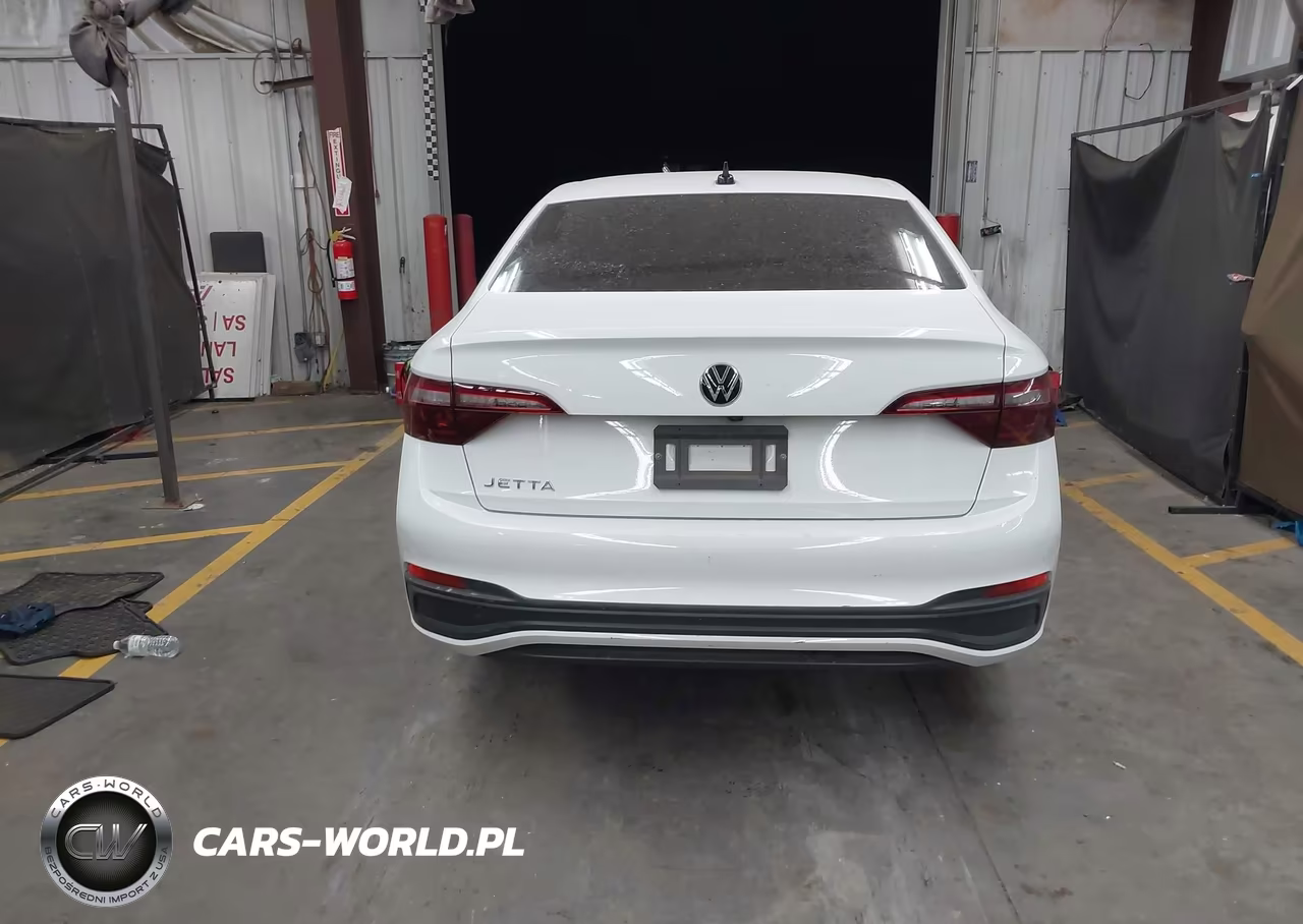 2023 Volkswagen Jetta 1.5T S VIN:3VW5M7BU6PM019174 - 17