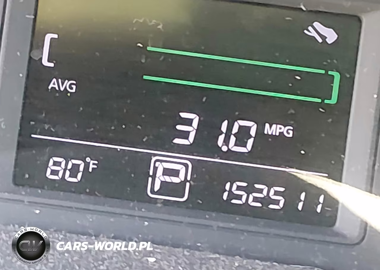 2015 Nissan Sentra S VIN:3N1AB7AP8FY224461 - 7