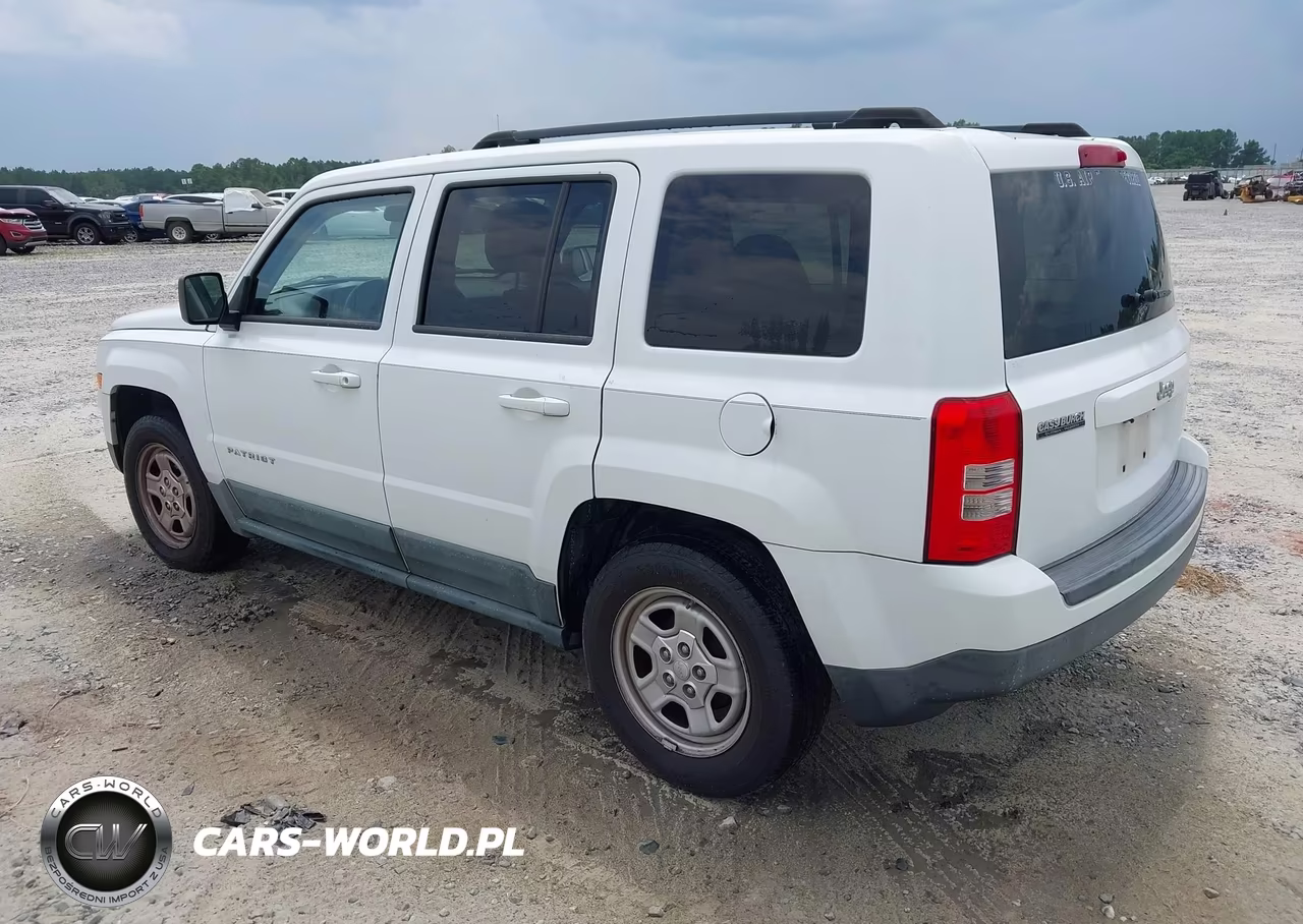 2011 Jeep Patriot Sport VIN:1J4NT1GA2BD285372 - 3