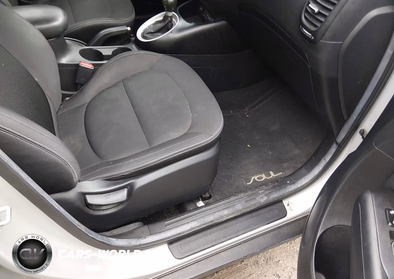 2015 Kia Soul VIN:KNDJN2A24F7784829 - 5