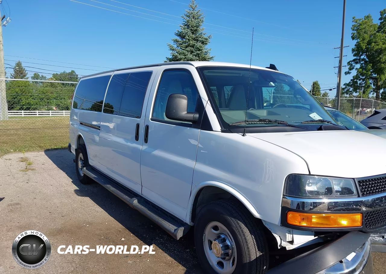 2025 Chevrolet Express Passenger Rwd 3500 Extended Wheelbase Lt VIN:1GAZGPFPXS1261593 - 13