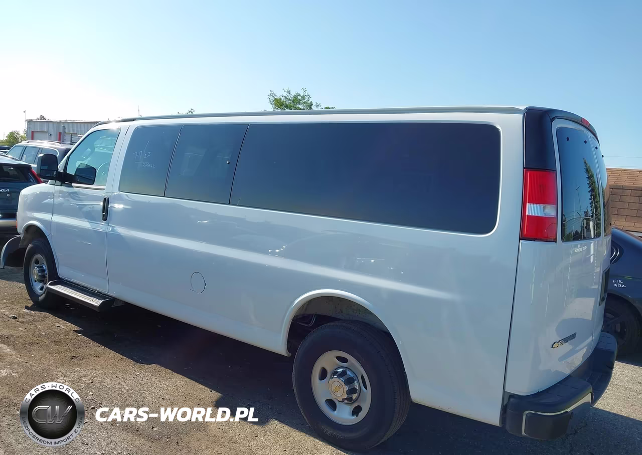 2025 Chevrolet Express Passenger Rwd 3500 Extended Wheelbase Lt VIN:1GAZGPFPXS1261593 - 14