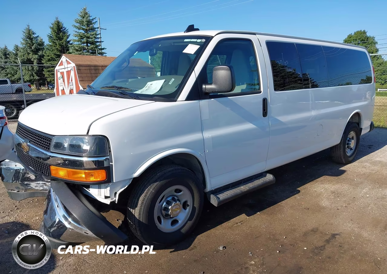 2025 Chevrolet Express Passenger Rwd 3500 Extended Wheelbase Lt VIN:1GAZGPFPXS1261593 - 2