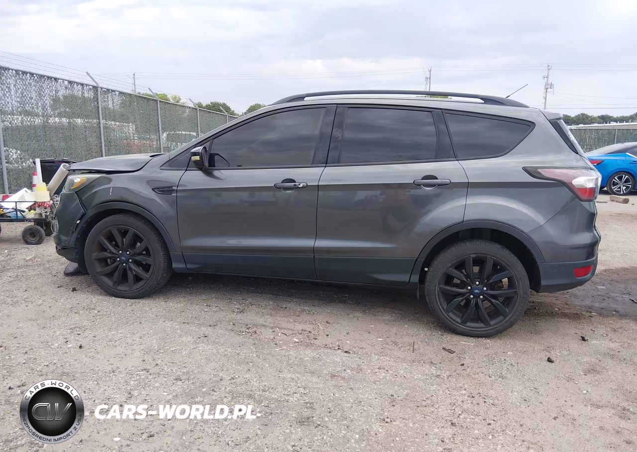 2017 Ford Escape Titanium VIN:1FMCU9J94HUB52964 - 15